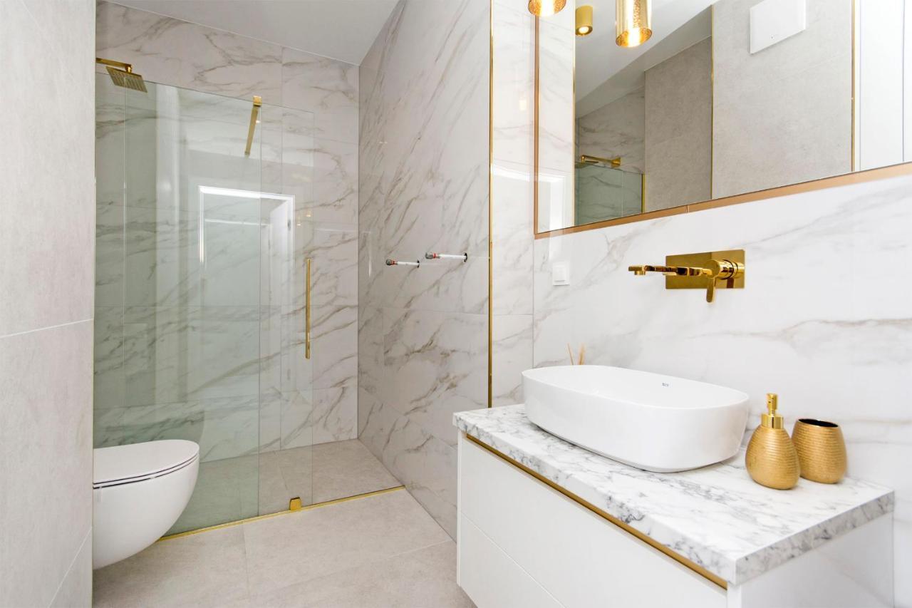 Yacht Park Rentyear Apartments Gdynia Luaran gambar